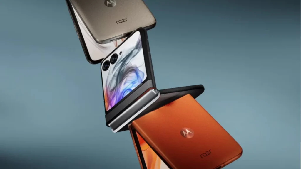 Motorola Razr 60 vs Samsung Galaxy Z Flip6
